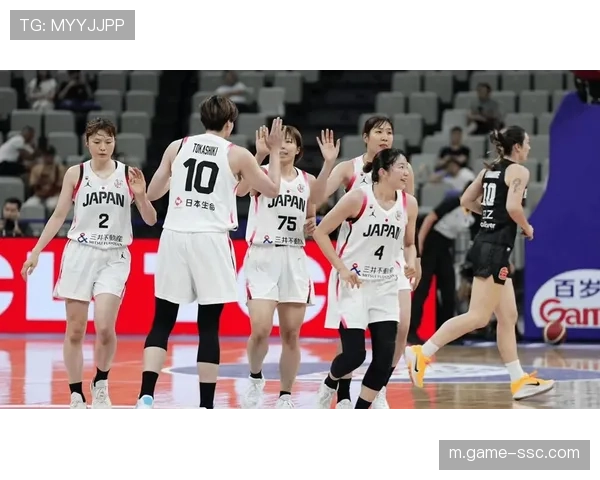 日本队小快灵打法针对 利用速度优势拉开空间 日本队小快灵打法针对 利用速度优势拉开空间